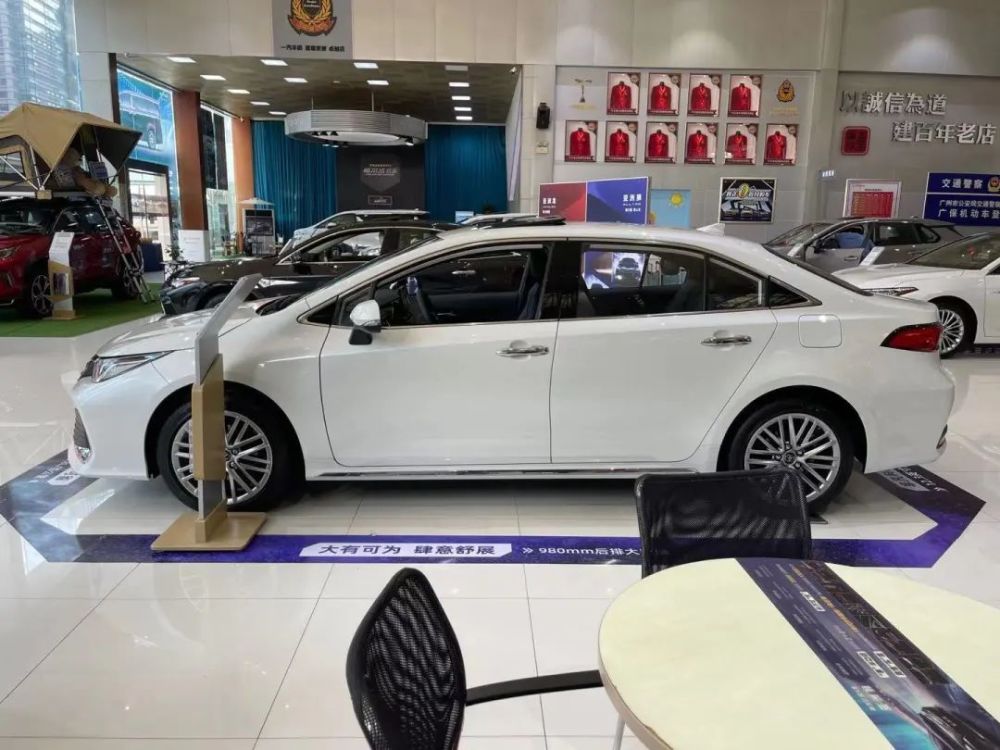  维罗纳连败逼近降级区  
